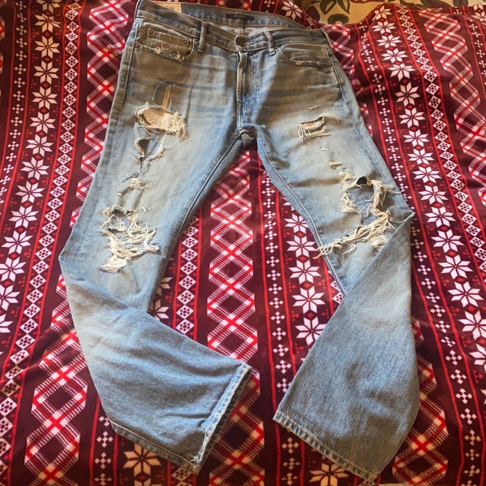 Men Ripped Jeans